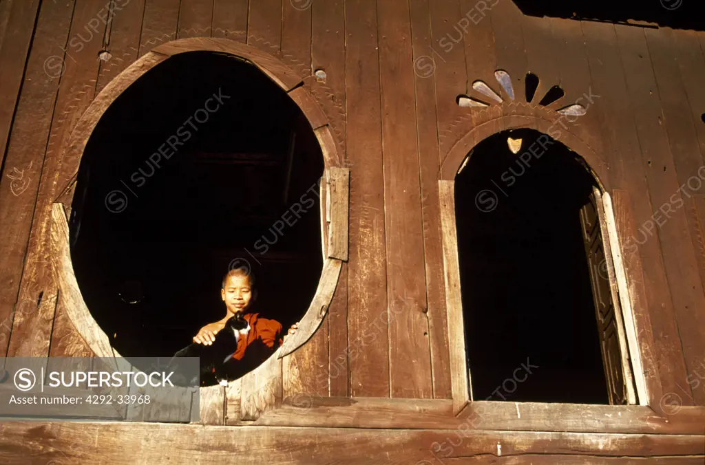 Myanmar, Shan State, Inle Lake, monk in wood monastery