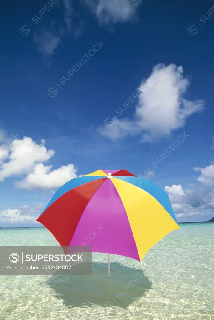 Caribbean, Grenadines Islands, beach umbrella