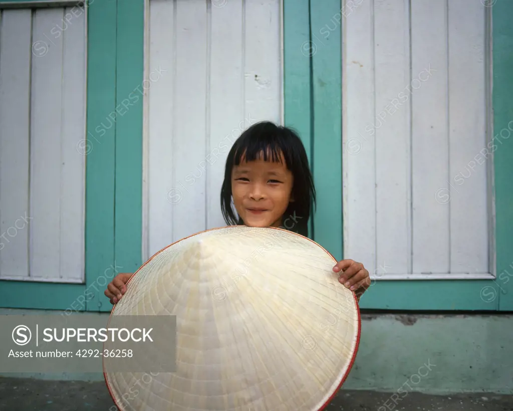 Vietnam, Ho Chi Minh City, vietnamese young girl