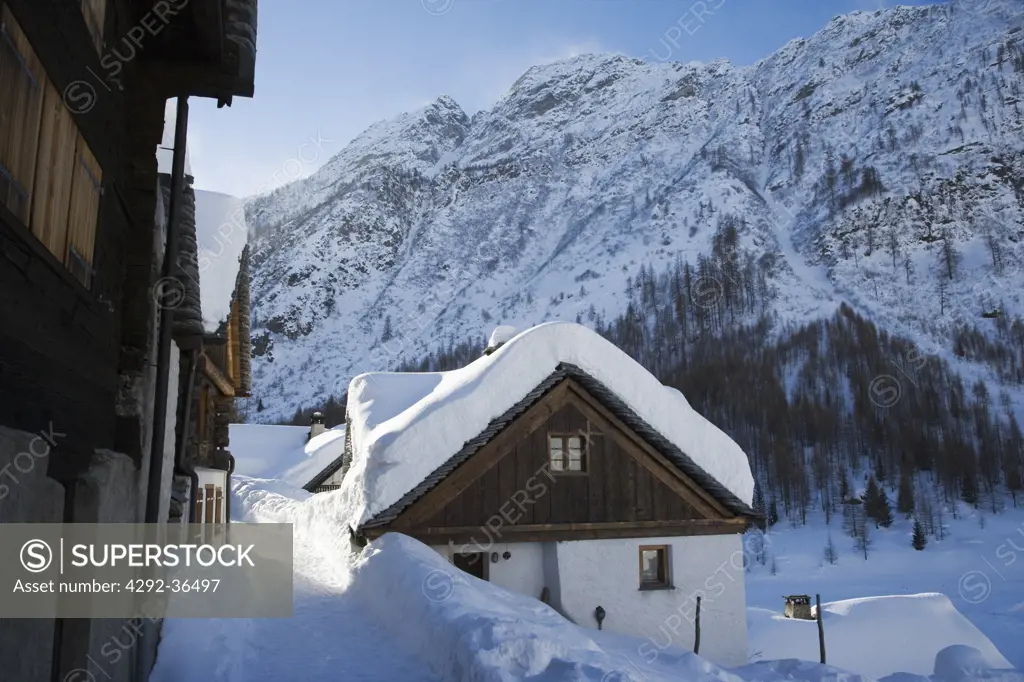 Switzerland, Canton Tessin, The village of Bosco Gurin, in Maggia Valley, in winter