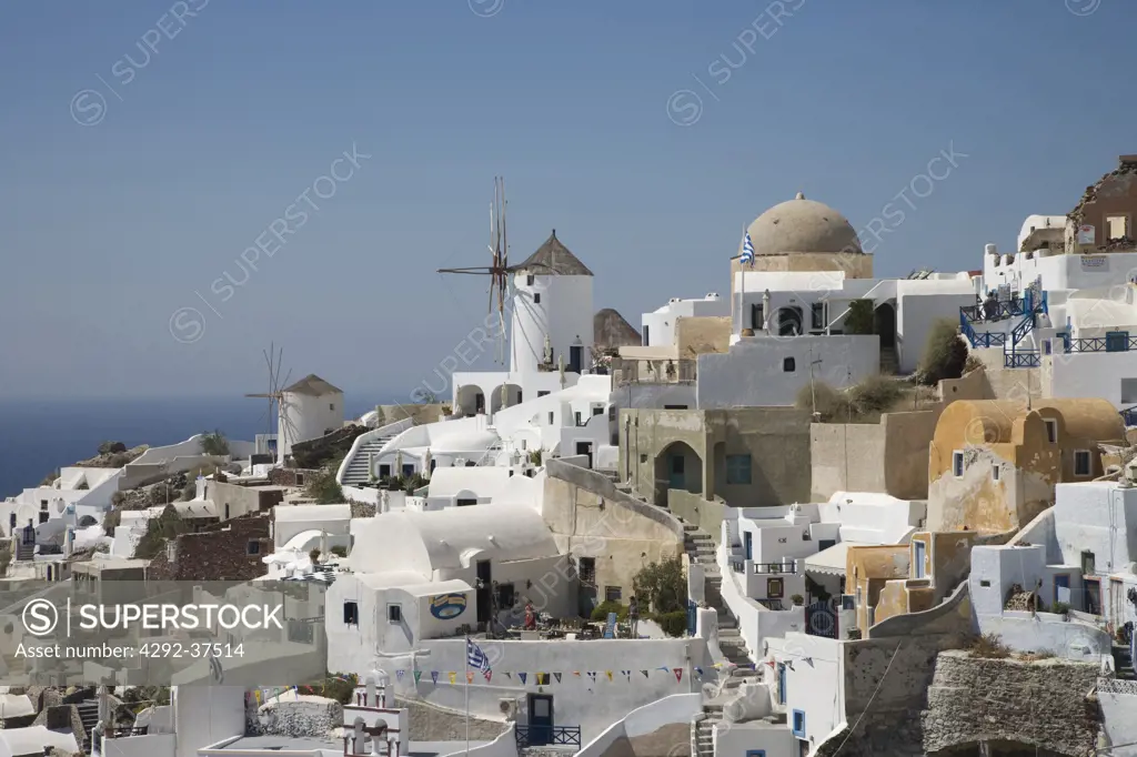 Greece, Cyclades, Santorini, Oia, view of village