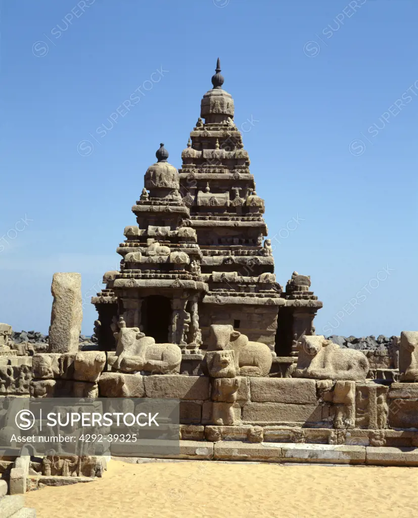 Shore Temple, (Pallava Dinasty), Mahaballipuram, Tamil Nadu, India