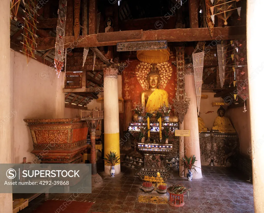 Interior of Wat Lai Hin, Lampang, Thailand