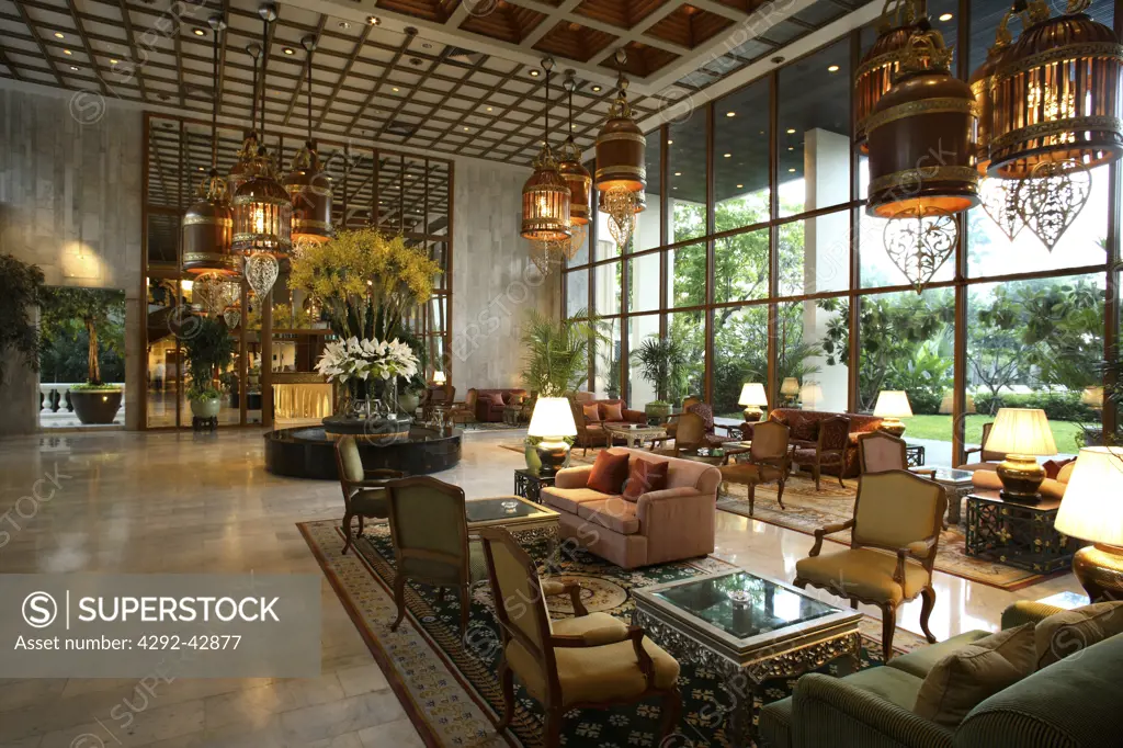 Thailand, Bangkok, lobby of the Oriental Hotel