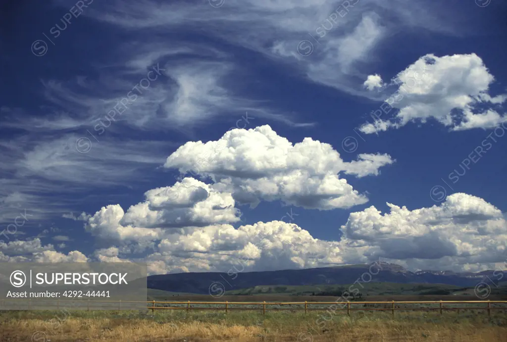 USA, Wyoming, Jackson Hole, Landscape with clouds