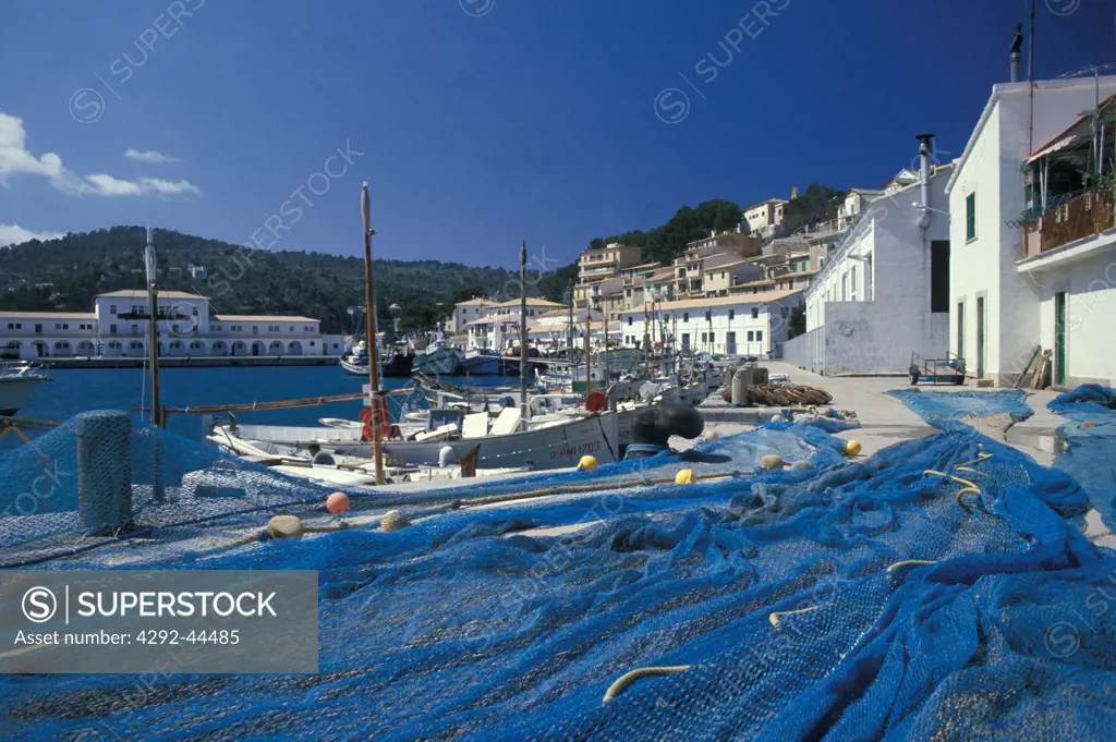 Spain, Balearic Islands, Majorca, Soller, fishing port