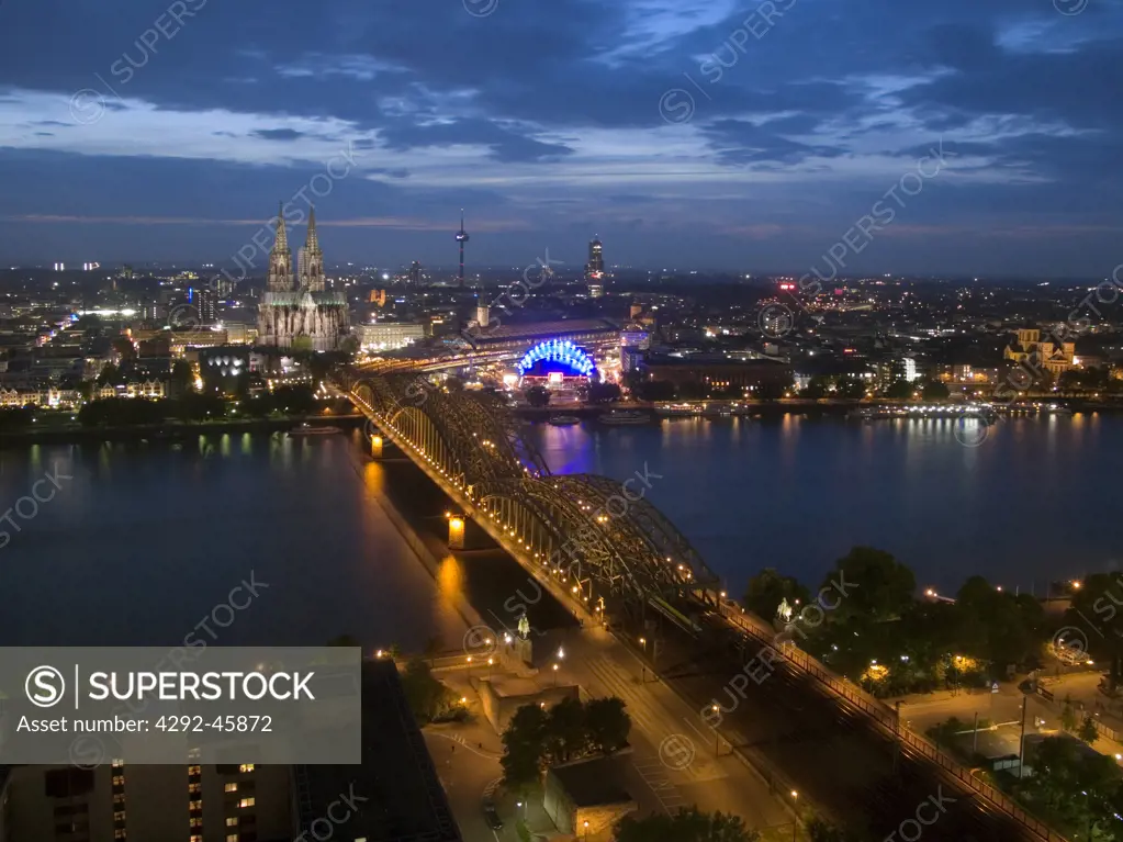 Germany, Cologne, skyline