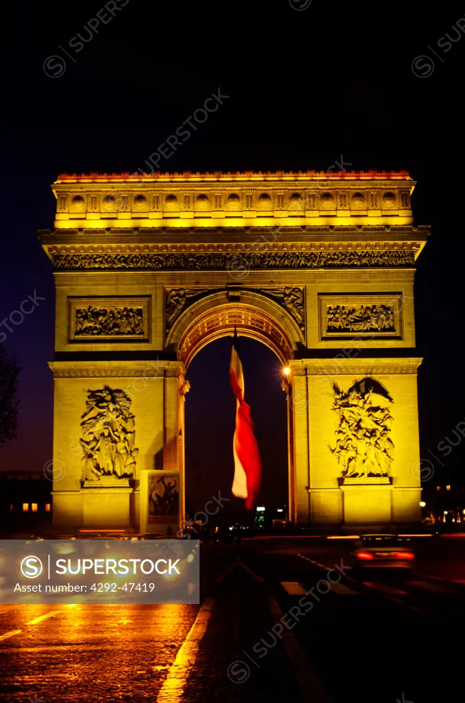 France, Paris, L'arc de Triomphe by night