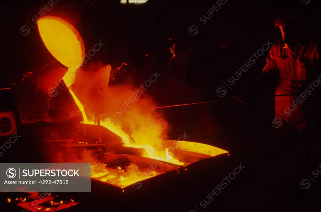 Africa, South Africa, Gold pouring