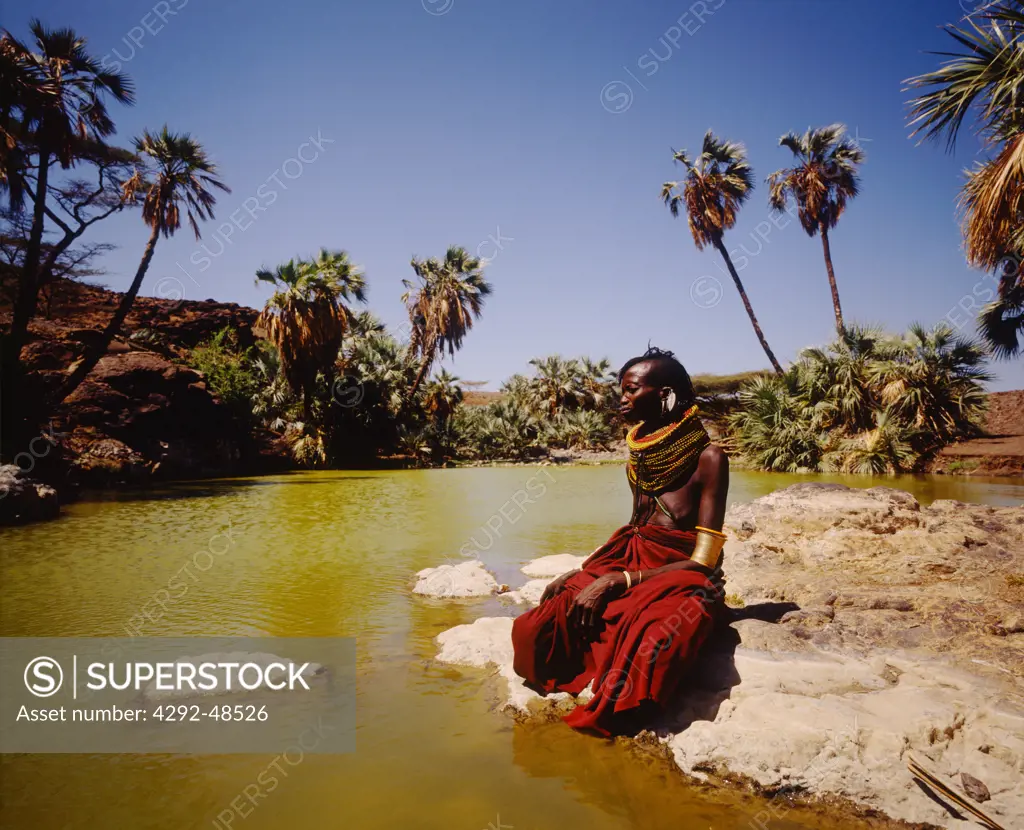 Africa, Kenya, Turkana woman in an oasi