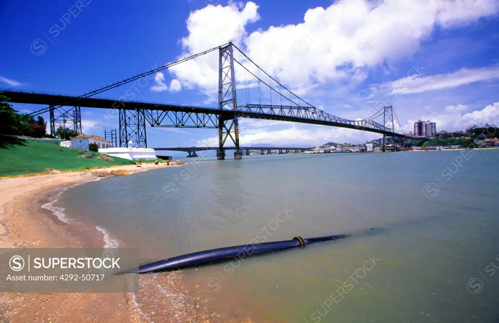 Hercilio Luz Bridge, Florianopolis City, Santa Catarina State, Brazil