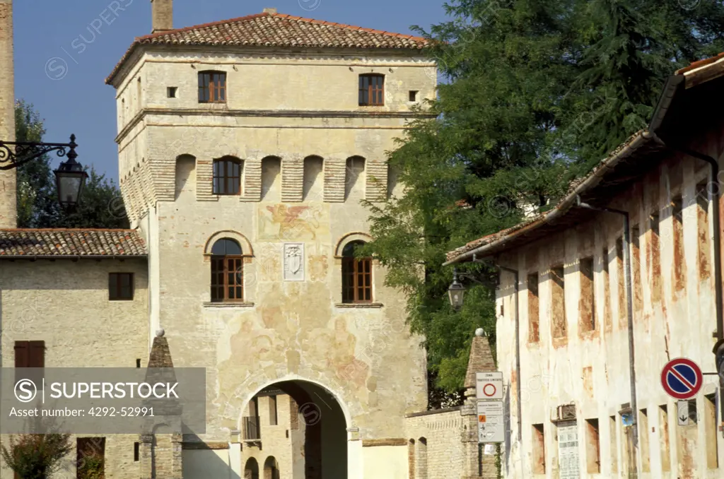 Friuli Venezia Giulia, Sesto al Reghena. Tower called Ponte levatoio