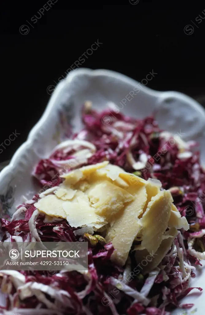 Red radicchio salad with parmesan and pistachios
