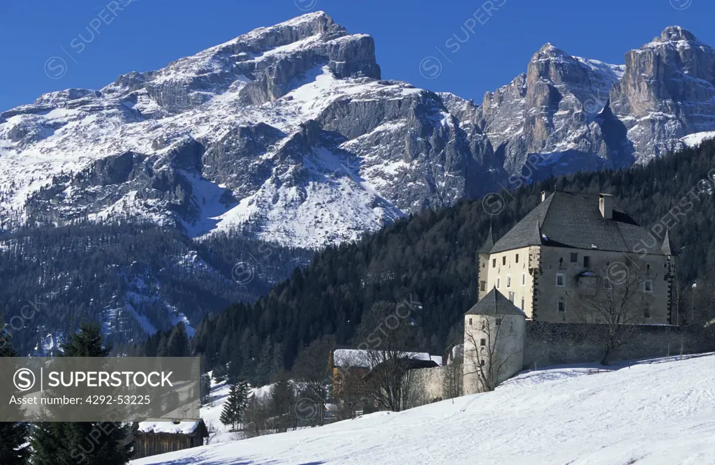 Trentino Alto Adige, Val Badia, castel Colz