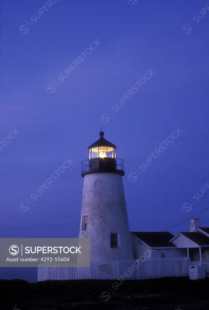 Usa Maine Ligthouse at dawn Pemaquid Point