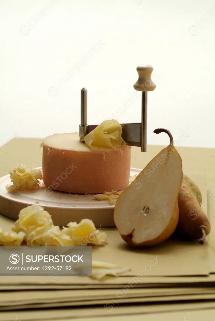 Tête de Moine cheese with pear