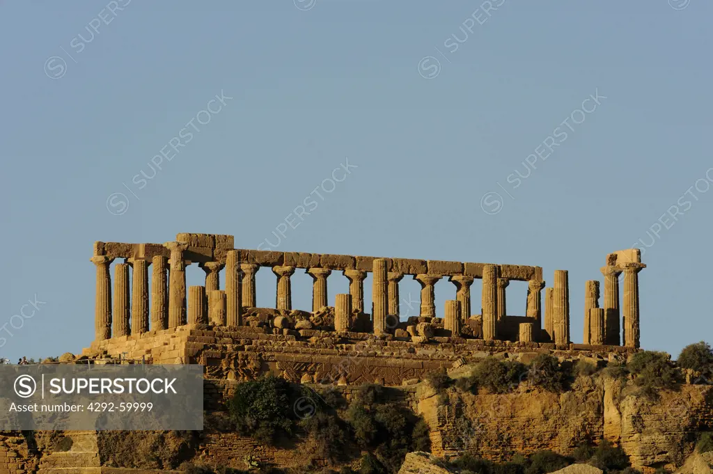 Italy, Sicily, Agrigento, Valle dei Templi, Tempio di Giunone - Era Lacinia