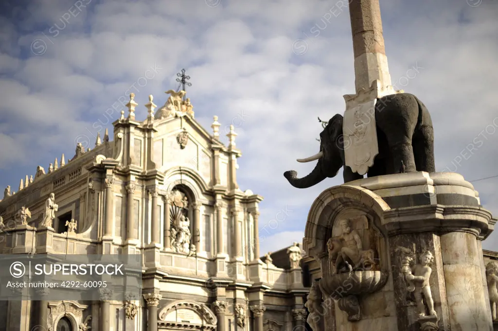 Italy, Sicily, Catania, the Duomo and the elephant statue