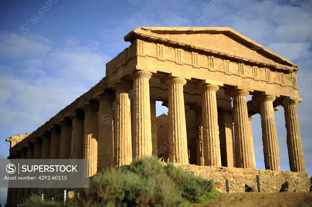 Italy, Sicily, Agrigento, Concordia temple