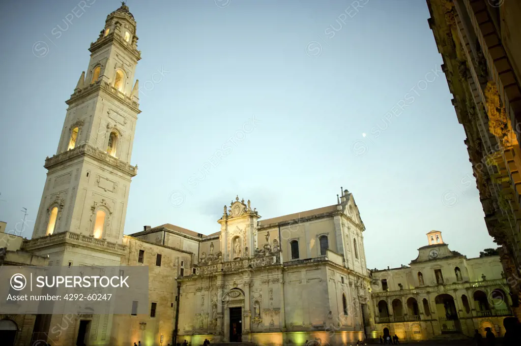 Italy, Apulia, Lecce, the Duomo at dusk