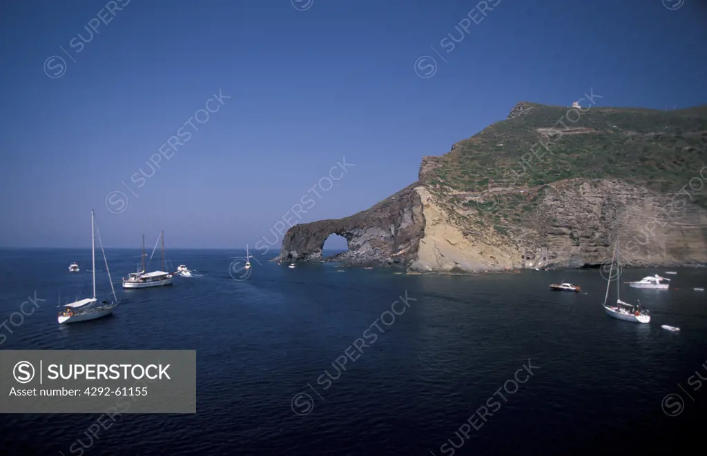 Italy, Sicily, Aeolian Islands, Isola, di salina