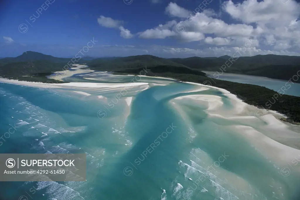 Australia, Queensland, Whitsunday Island, Aerial view of Hill Inlett