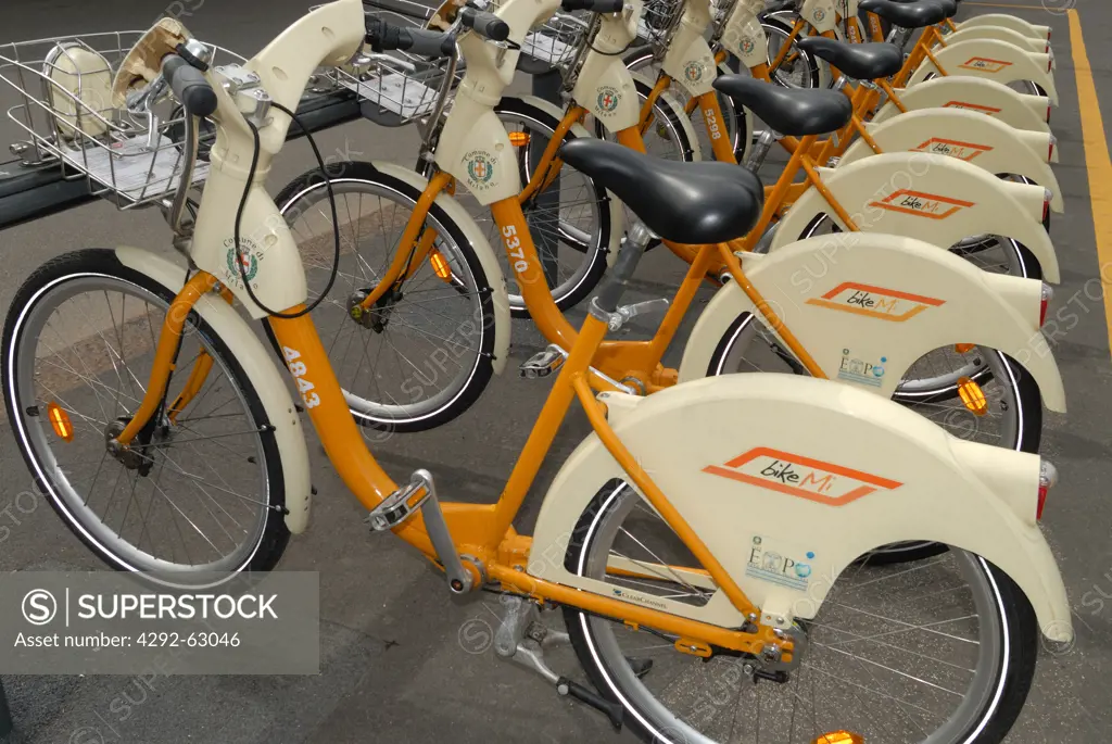 Italy, Lombardy, Milan: Atm bike sharing
