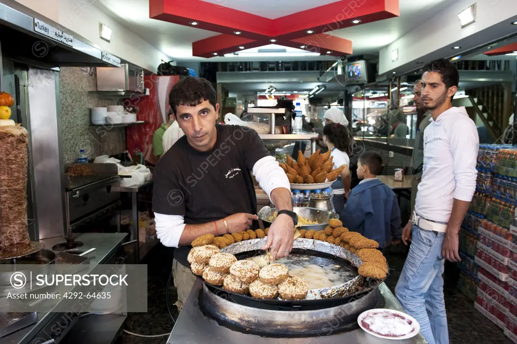 Israel, West Bank, Ramallah, falafel shop