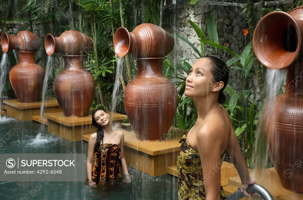 Malay Circulating Bath at the Bath Houseat the Spa Village @ Pangkor Laut Resort,Pangkor Laut, Malaysia