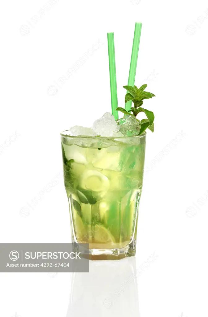 Chartreusito cocktail