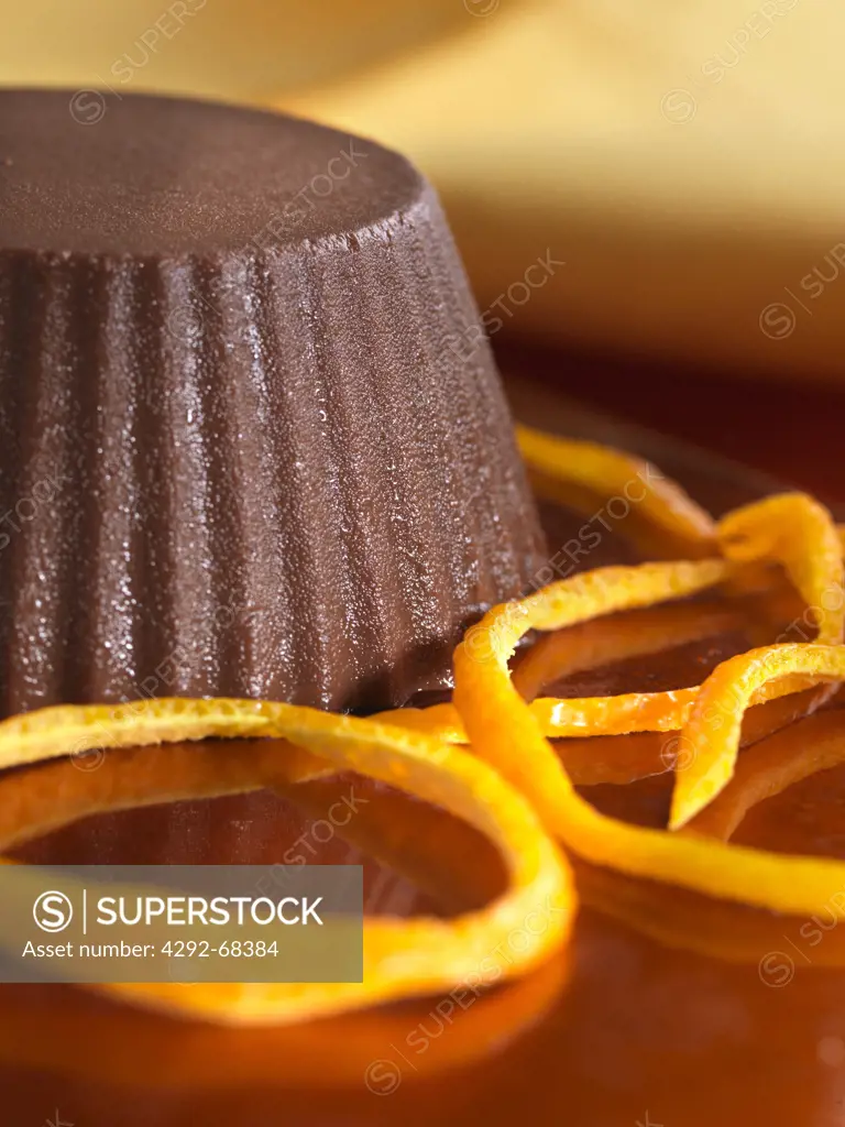 Chocolate pudding with orange zest