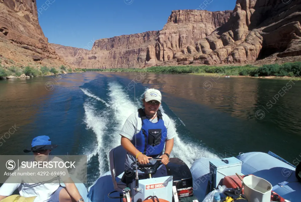 Usa, Arizona, Colorado white water rafting