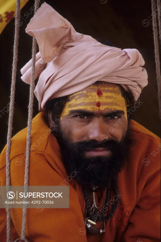 India,Uttar Pradesh, Allahabad Prayag).Sadhu man at Kumbh Mela holy Festival
