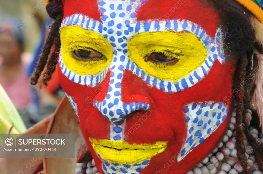 Papua New Guinea, highland festival, tribe women portrait