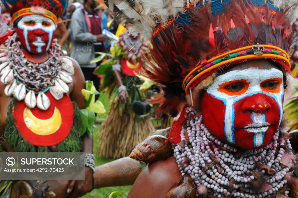 Papua New Guinea, highland festival, women