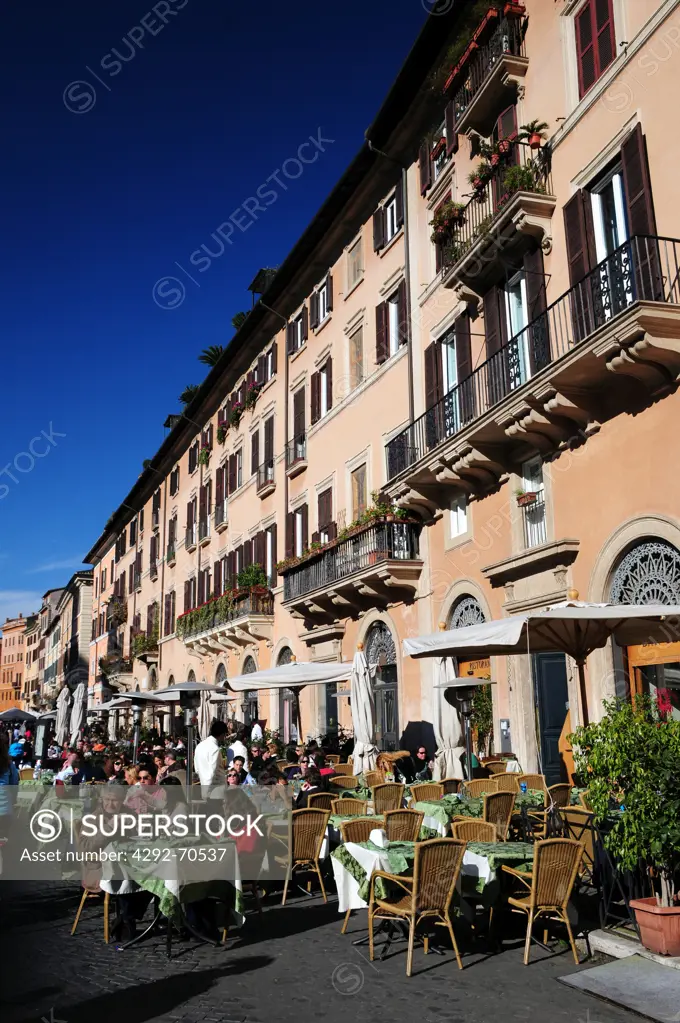 Italy, Lazio, Rome, Piazza Navona, restaurants