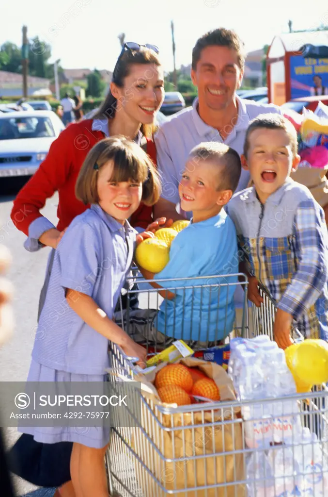 Family doing shopping