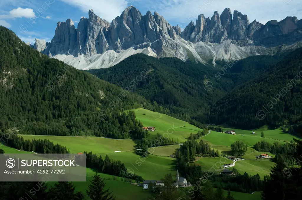 Italy, Trentino Alto Adige, Dolomite Alps, Val di Funes, Odle Puez national park
