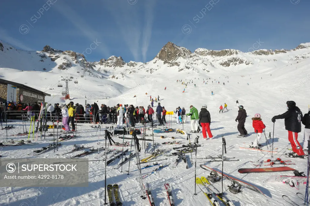 Switzerland, Graubunden, Engadina, Celerina, the Gluna ski slopes