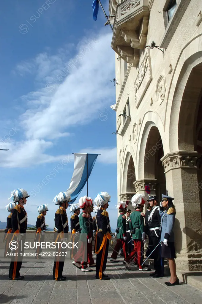 Italy, Emilia Romagna, San Marino Republic, soldiers in high uniform during the 1st October Capitani Reggentis (Ruling Captains) parade, by the Palazzo Pubblico