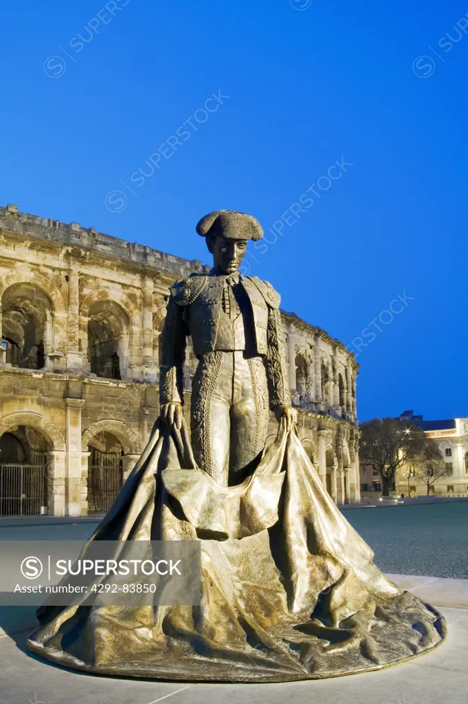 France, Languedoc Roussillon, Nimes, the Arena, Statue Torero