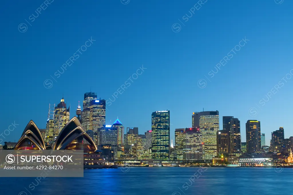 Australia, Sydney, skyline and Opera House