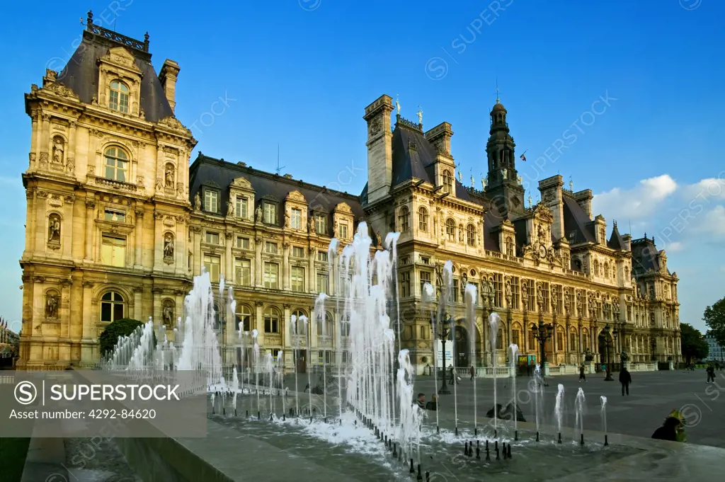 France, Paris, the City Hall (Hotel de Ville)