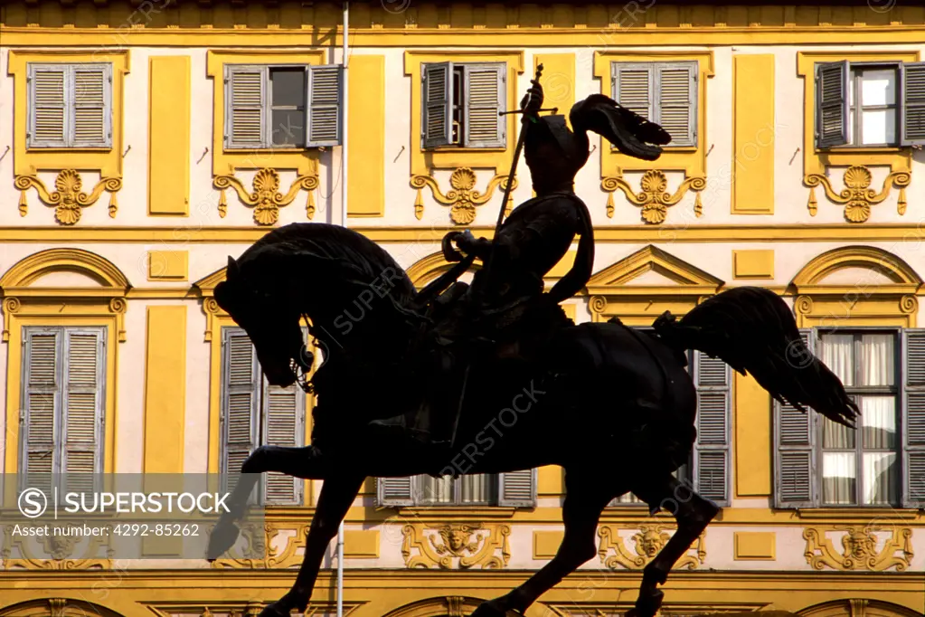 Italy, Piedmont, Turin, Piazza San Carlo, Emanuele Filiberto statute