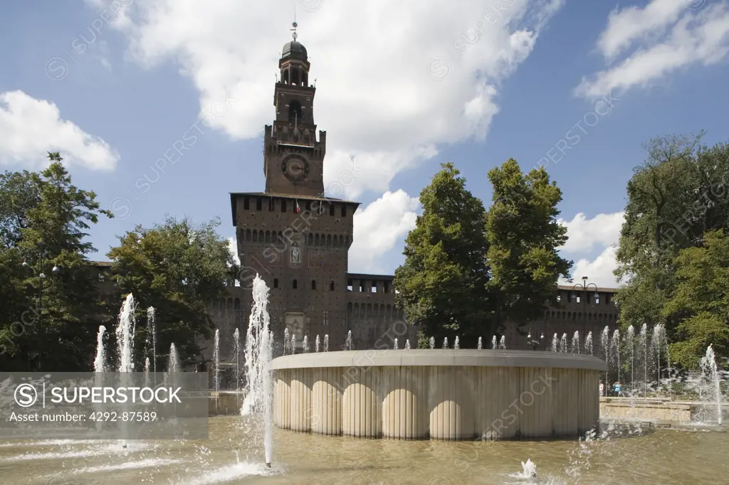 Italy, Lombardy, Milan, Sforzesco castle. Fountain