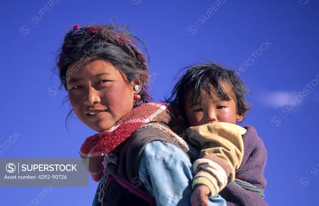 Mother and child, Tibet