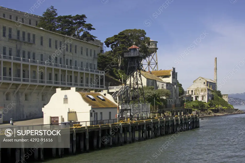 USA, California, San Francisco, Alcatraz penitentiary the harbour