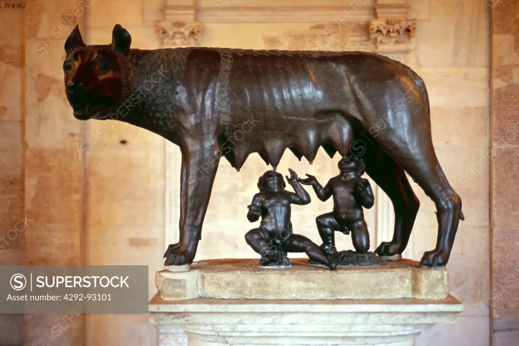 Italy, Lazio, Rome, Capitoline Museum, Palazzo dei Conservatori, She-wolf Hall,bronze sculpture Capitoline She-wolf 5th Century B.C., Romolo and Remo brothers