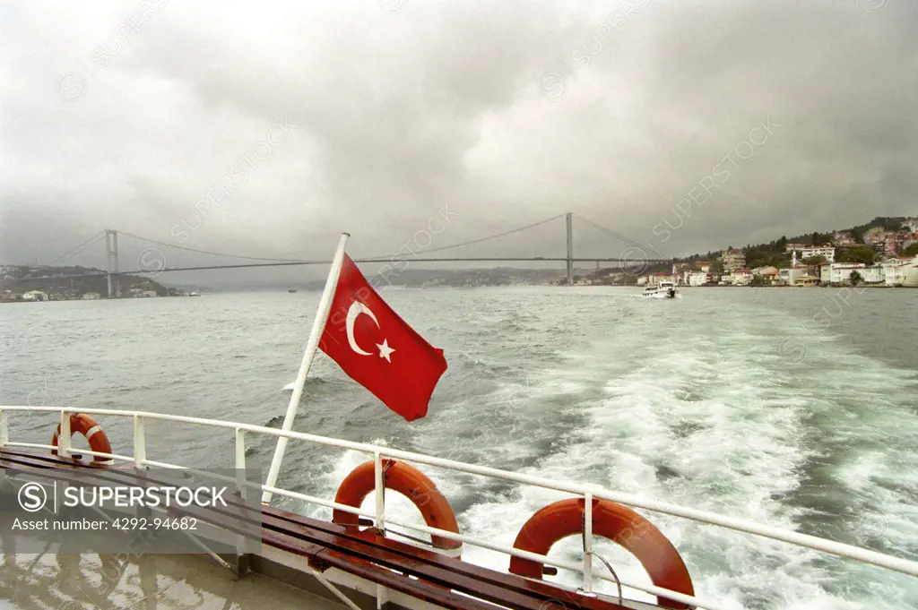 Turkey, Istanbul, Golden Horn, Bosphorus, Flag