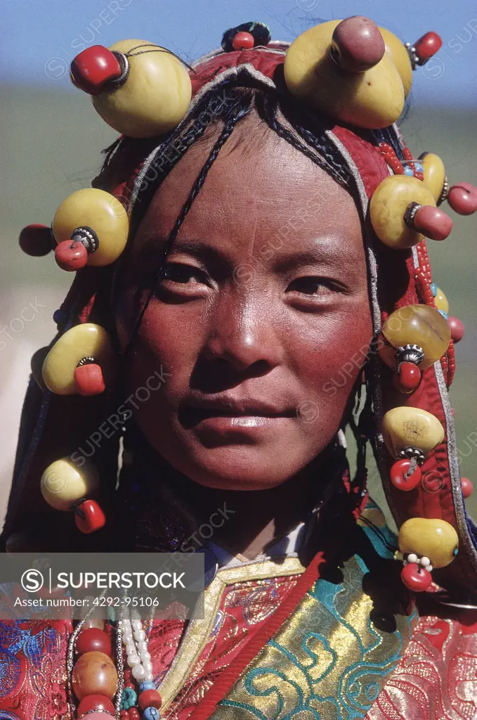 Eastern Tibet - portrait of Khampa woman
